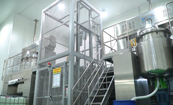 Manufacturing room